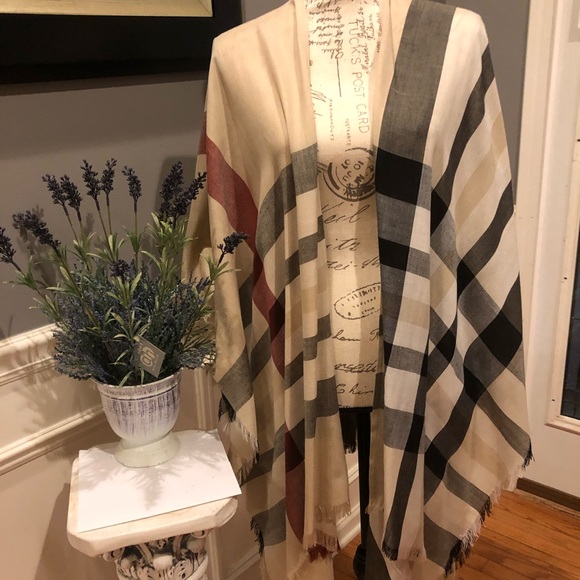 Tops - Kimono style cover up